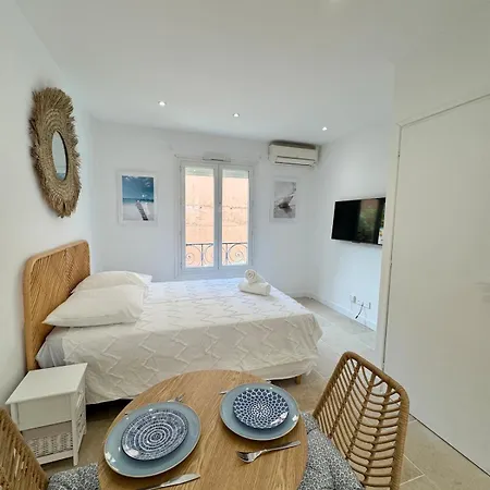 Appartement Le Cocon Méditerranéen Refait à Neuf, Climatisé, à 300m Des Plages