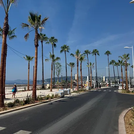Appartement Le Cocon Méditerranéen Refait à Neuf, Climatisé, à 300m Des Plages